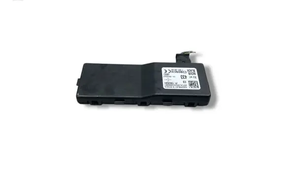 Opel Corsa E Door central lock control unit/module 13503204
