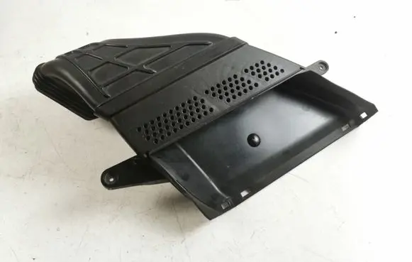 Audi A4 S4 B8 8K Air intake duct part 8K0129618E 8K0129618D 8K0129789A