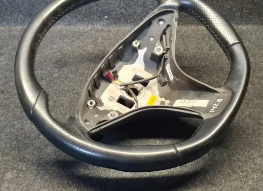 Mercedes-Benz E W212 Steering wheel A2074601203