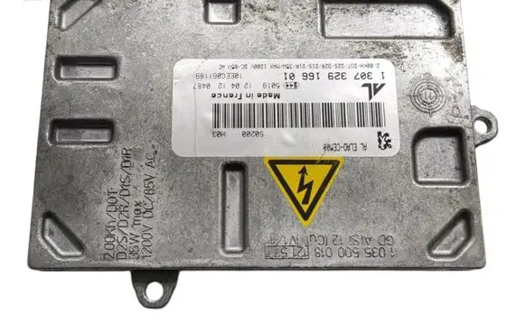 Peugeot RCZ Voltage converter/converter module 130732916601