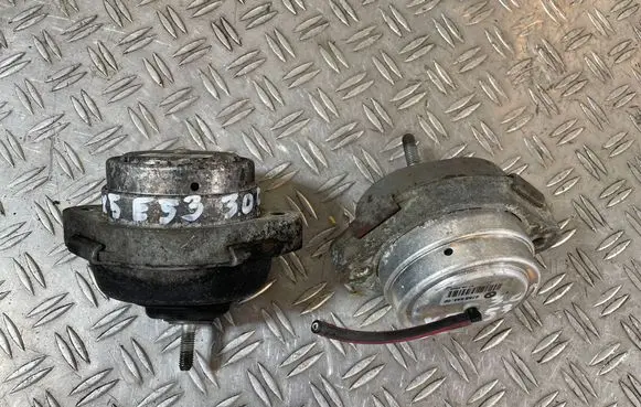 BMW X5 E53 Engine mount vacuum valve 6758444