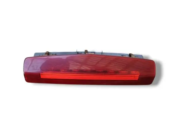 Opel Zafira B Third/center stoplight 13252463