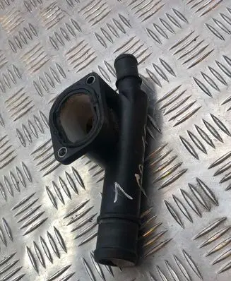 Thermostat/thermostat housing