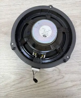 Land Rover Discovery Sport Front door speaker 430407771181 JJ3218808AA