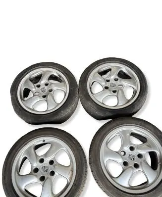 Porsche Boxster 986 R17 alloy rim 