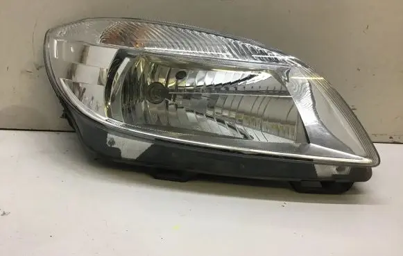 Skoda Roomster (5J) Headlight/headlamp