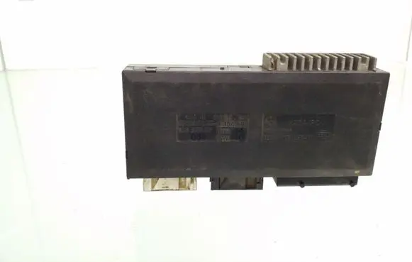 BMW 5 E39 Comfort/convenience module 8364696 5DK00704710 61358364696