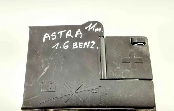 Opel Astra J Positive cable (battery) 365927271 13302305