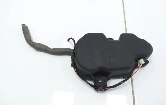 Mercedes-Benz C W205 Tailgate boot lock/latch motor A2047500060