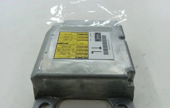 Lexus NX Airbag control unit/module 8917078050 061913067R 1508001913