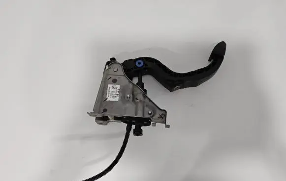 Skoda Citigo Clutch pedal 1S1721059R 1S1721321