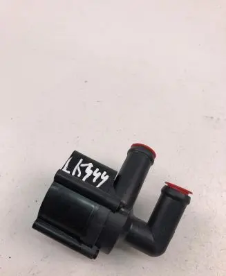 Volvo XC60 Water pump 518705030