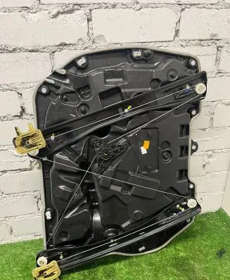 BMW X5 G05 Front window lifting mechanism without motor 9450784 20190928 E65291101