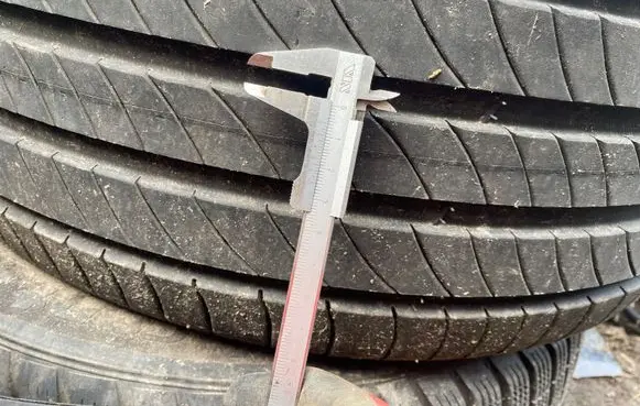 Peugeot 508 RXH R18 summer tire 