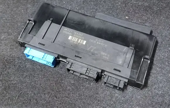BMW 5 F10 F11 Comfort/convenience module 9267527