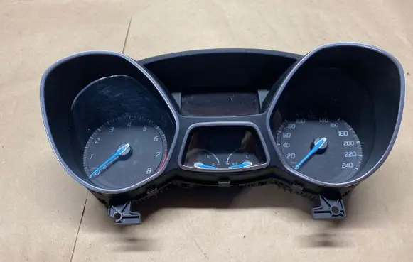 Ford Focus Speedometer (instrument cluster) BM5T14C226BE BM5T10849JA 10652422