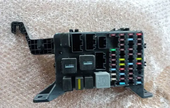 Ford Mondeo Mk III Fuse box set 4S7T14A073AA