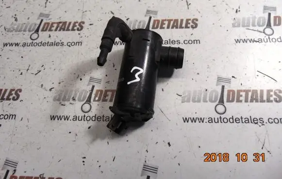 Mitsubishi Outlander Windscreen/windshield washer pump 060210-3500