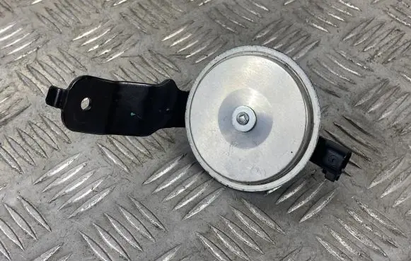 Jeep Grand Cherokee WL Horn signal