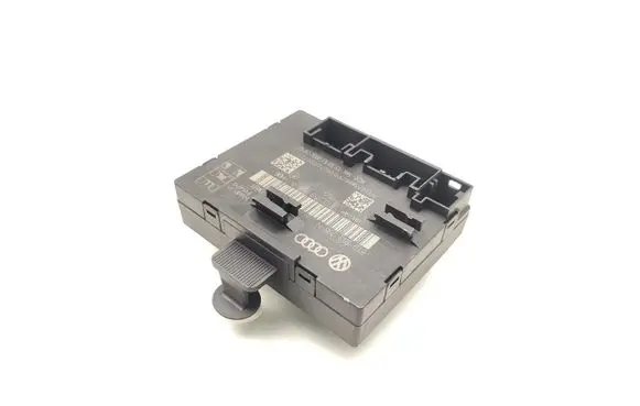 Audi A4 S4 B8 8K Door control unit/module 8T0959795N