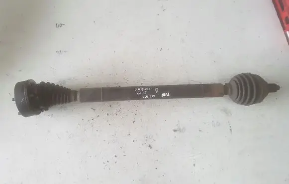 Skoda Fabia Mk2 (5J) Front driveshaft 