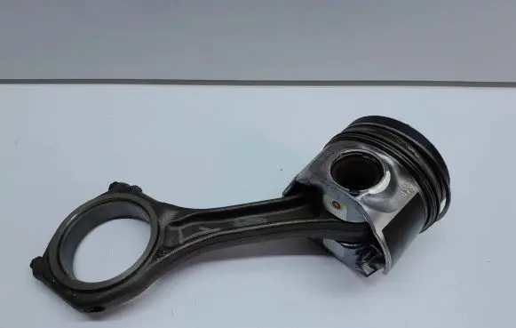 Audi A5 8T 8F Piston with connecting rod 0502094