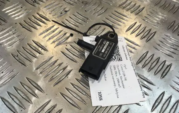 Exhaust gas pressure sensor