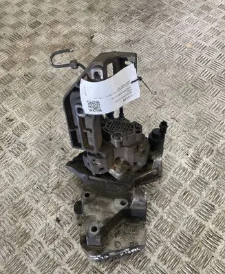 Renault Trafic II (X83) Fuel injection high pressure pump 0445010075