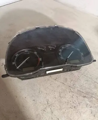 Skoda Octavia Mk1 (1U) Speedometer (instrument cluster) 1U0920811F 110080146017