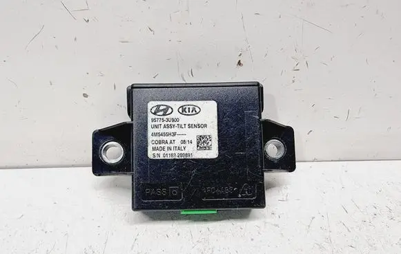 KIA Sportage Yaw turn rate sensor 957753U900