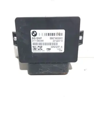 BMW 5 F10 F11 Hand brake control module 6799083 23122010 32620257A