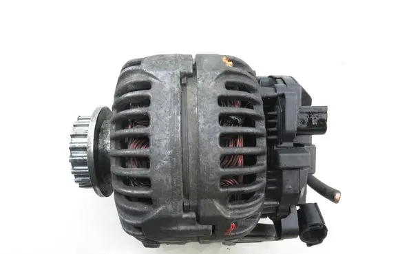 Volkswagen Transporter - Caravelle T5 Generator/alternator 070903024A
