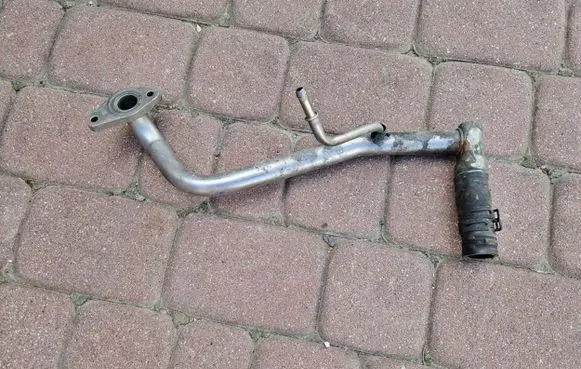 Opel Insignia B Engine coolant pipe/hose 250KM