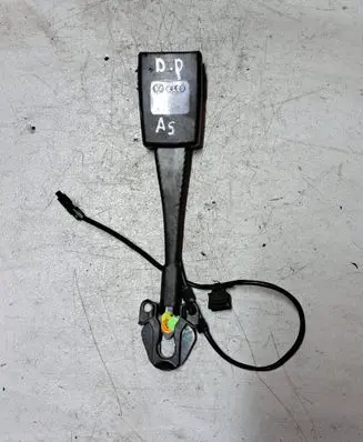 Audi A4 S4 B8 8K Front seatbelt buckle 8K0857755