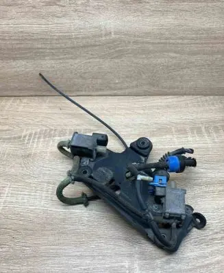 Audi A6 S6 C5 4B Turbo solenoid valve 078133365 3915240259