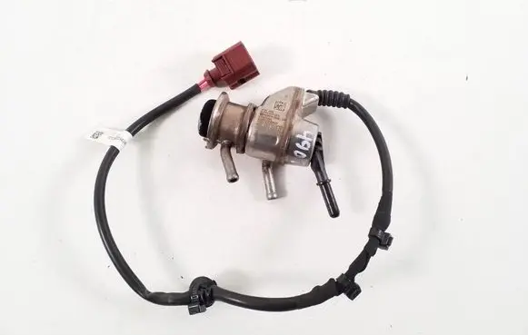 Volkswagen PASSAT B9 AdBlue injector 05L131113Q