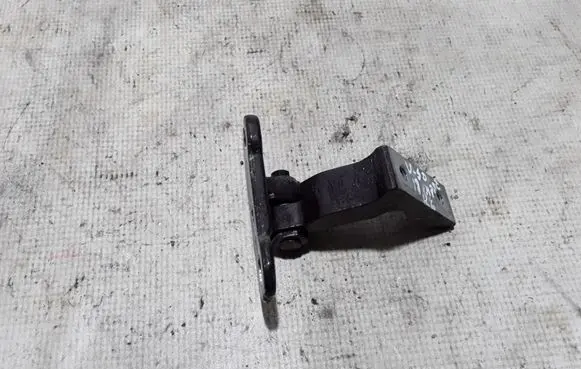 Volvo S90, V90 Rear door lower hinge 31442029