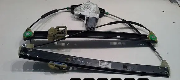 Audi A5 8T 8F Front door window regulator with motor 8r0837462g