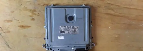 Mercedes-Benz E W211 Engine control unit/module ECU A6421502426-MERC A6421502426
