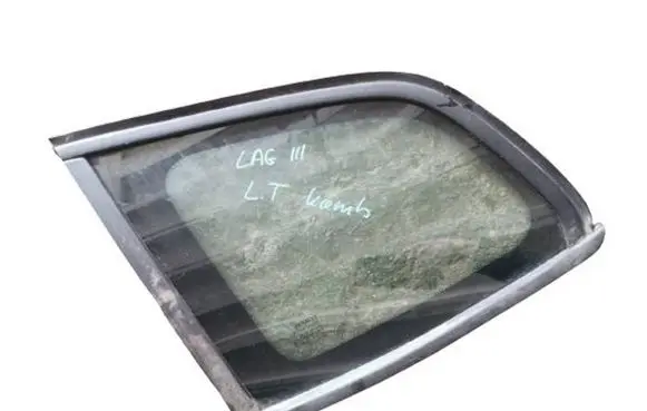 Renault Laguna III Rear vent window glass 