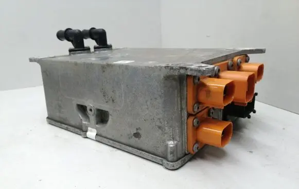 Volkswagen e-Golf Voltage converter inverter 12E915682M 10117542 10231364