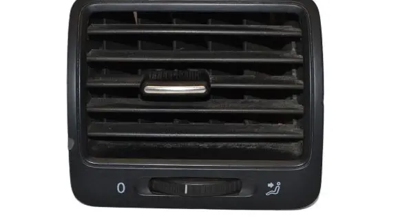 Volkswagen Golf V Dashboard side air vent grill/cover trim 1K0819709 3KVBC6 1K0819703