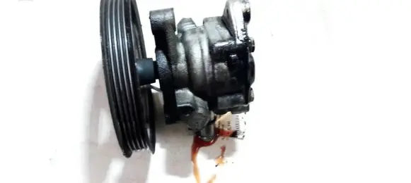 Mitsubishi Space Star Power steering pump
