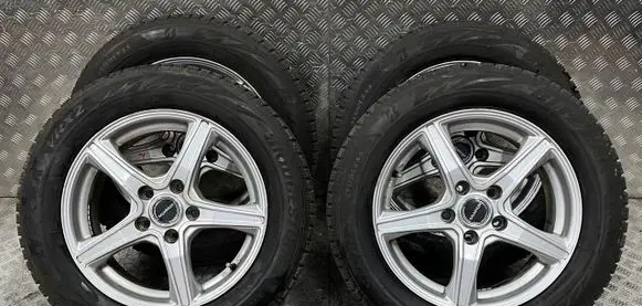 R16 alloy rim