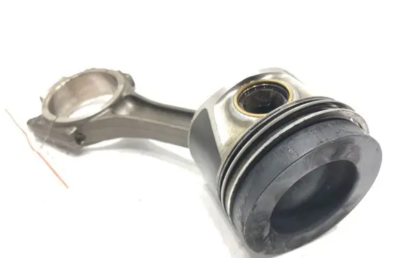 Skoda Superb B6 (3T) Piston with connecting rod CFF