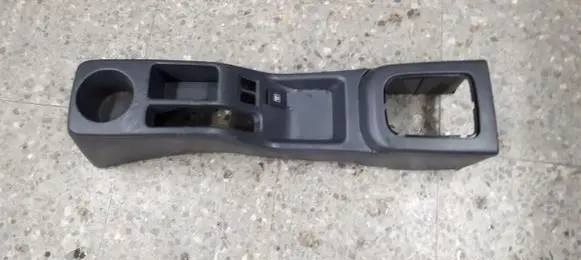 Suzuki Swift I Center console 75841-59J0