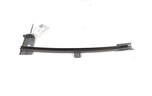Mitsubishi Outlander Door glass rail 5705A603