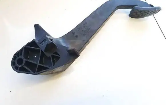 Audi A4 S4 B6 8E 8H Clutch pedal 8E1721316
