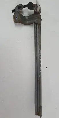 Peugeot 4007 Front door windshield rail 