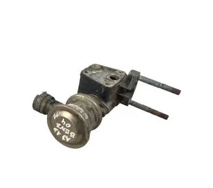 Audi A3 S3 8P EGR valve 06A131351F